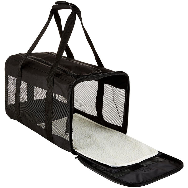 Black pet carrier bag for everyday outings